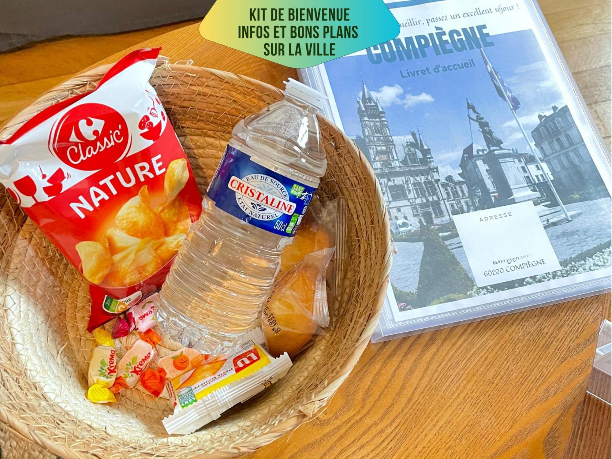 Le Corneille - Ideal Pros & Couples - Centre Historique - Chateau 5min - Gare 10min - Au Calme - Fibre *
